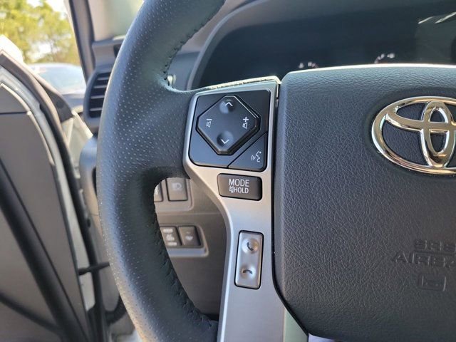 Used 2023 Toyota 4Runner SR5 image 30