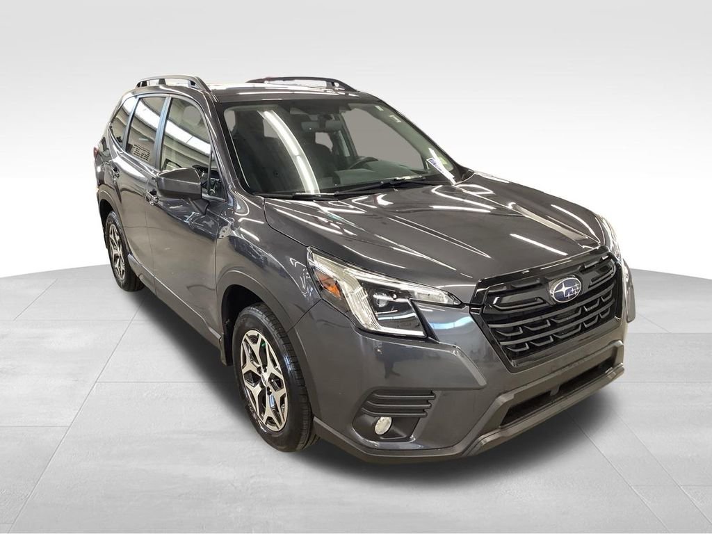 Certified 2023 Subaru Forester Premium AWD/4WD image 7