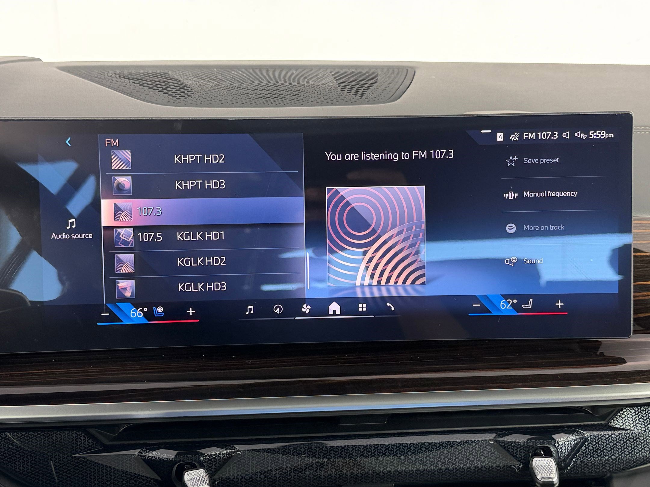 New 2026 BMW X5 sDrive40i w/ Climate Comfort Package image 24