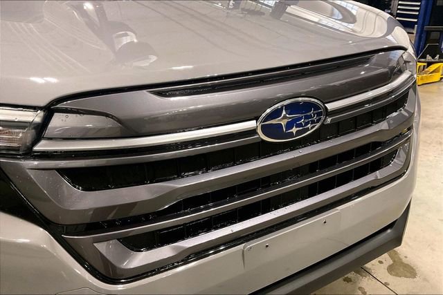 Used 2025 Subaru Forester Premium image 30