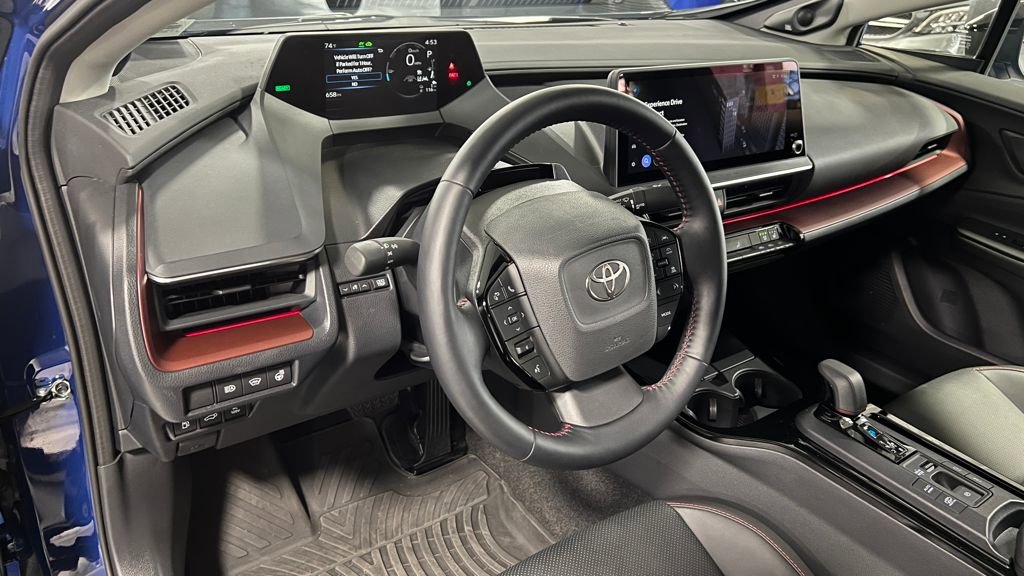 Used 2025 Toyota Prius XSE Premium image 15