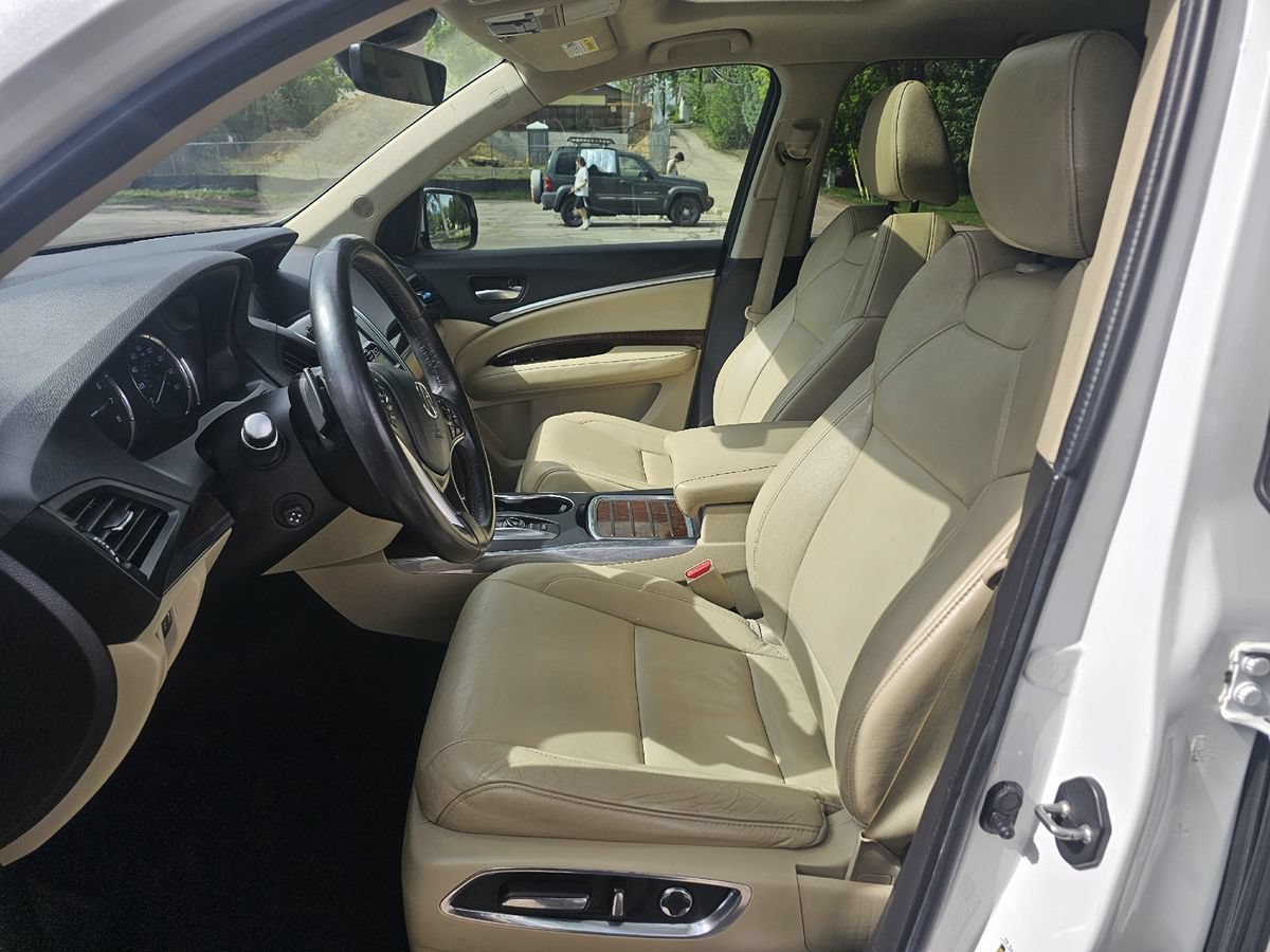 Used 2020 Acura MDX SH-AWD image 9
