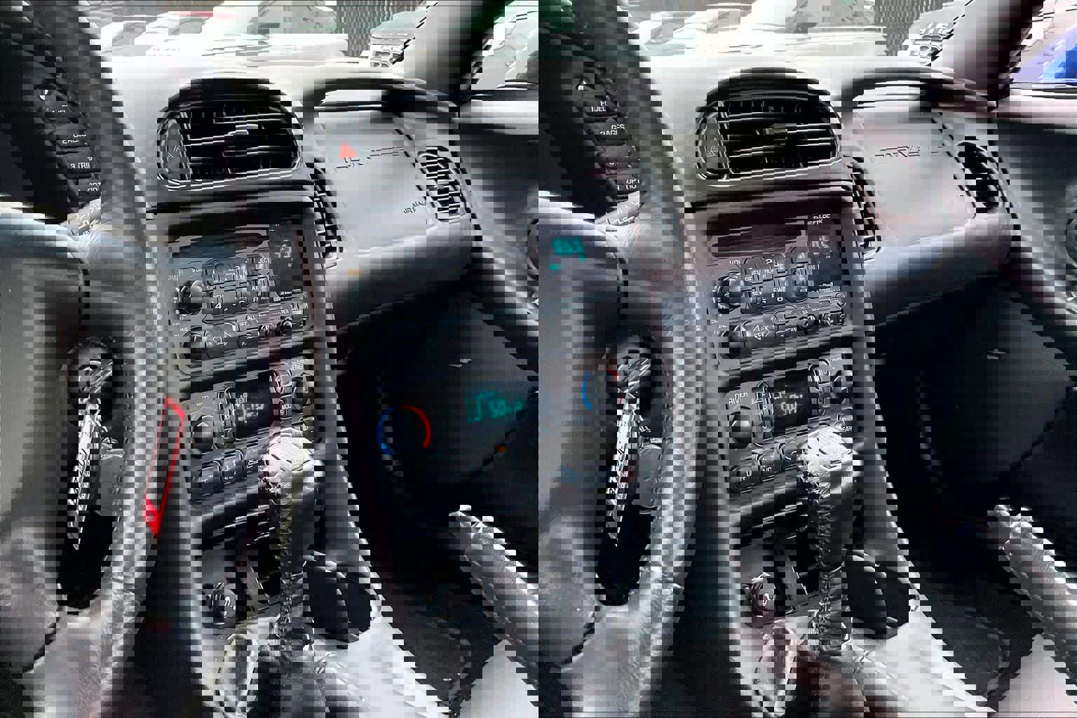 Used 2004 Chevrolet Corvette Z06 w/ Z06 Preferred Equipment Group image 9