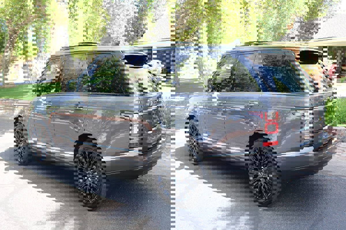 Used 2016 Land Rover Range Rover Supercharged AWD/4WD image 62