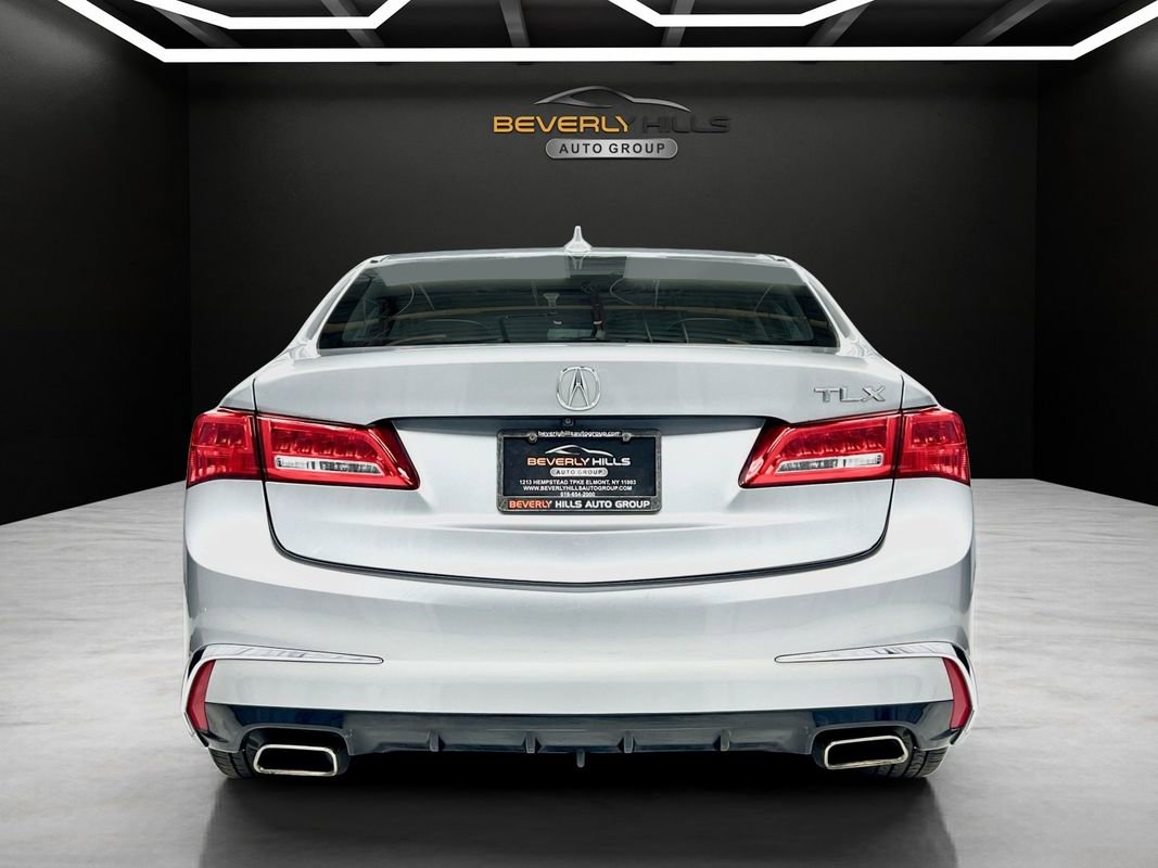 Used 2020 Acura TLX V6 w/ Technology Package FWD image 4