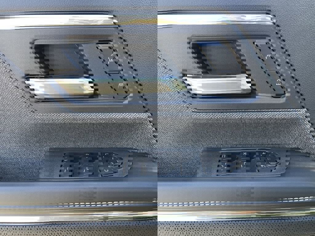 New 2026 GMC Sierra EV Elevation image 22