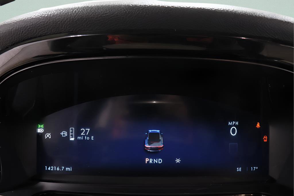 Used 2025 Lincoln Corsair AWD w/ Equipment Group 101A image 11