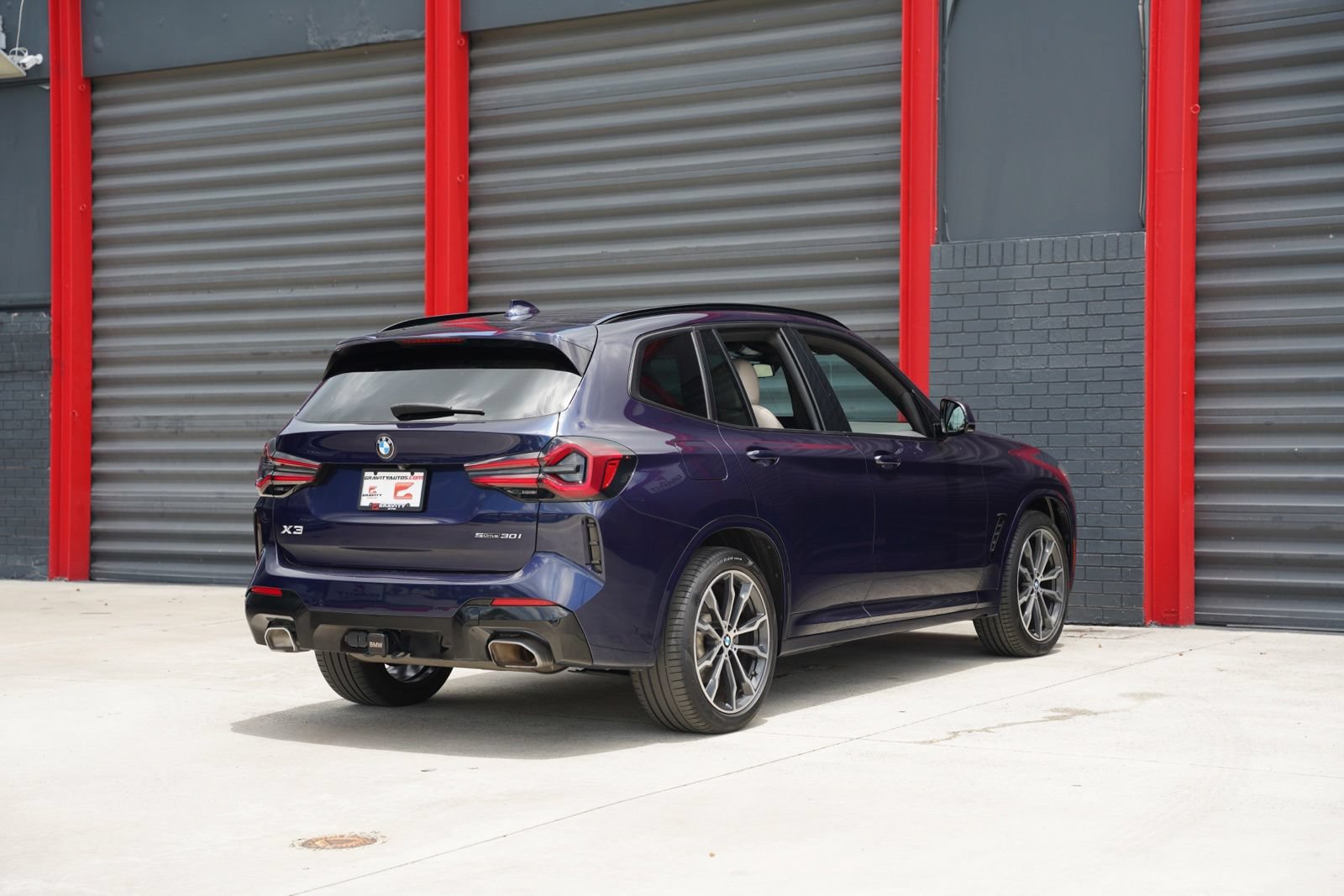 Used 2022 BMW X3 sDrive30i w/ M Sport Package 2 RWD image 9