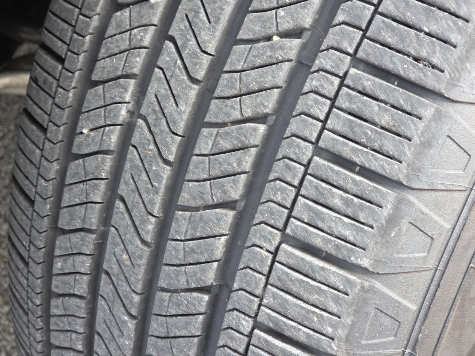 Used 2025 Honda Pilot EX-L image 10