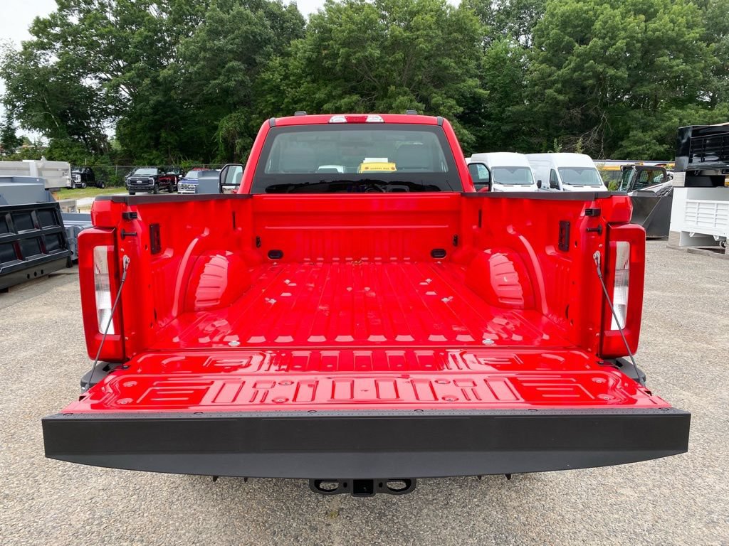 New 2026 Ford F250 XL w/ XL Chrome Package AWD/4WD image 5
