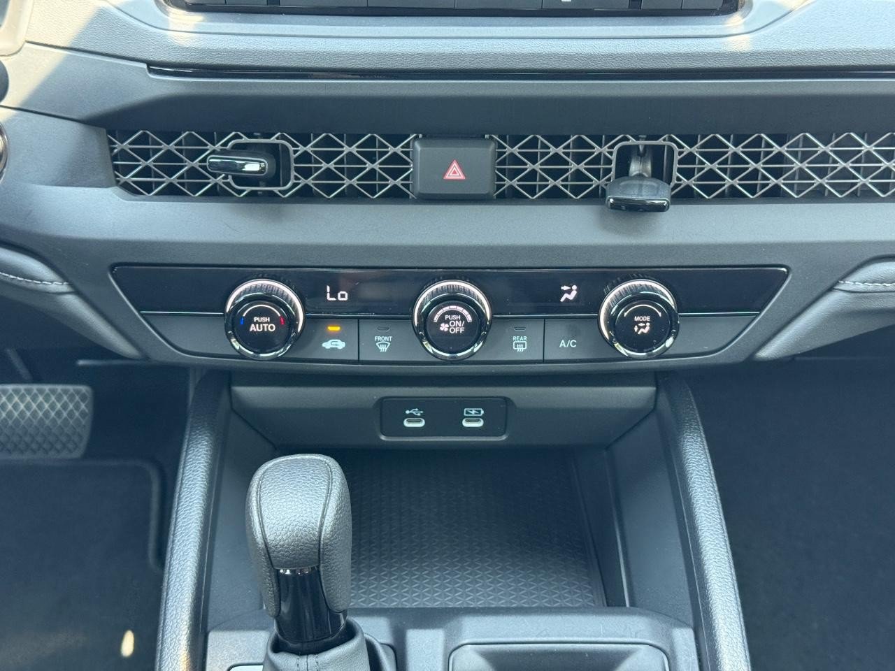 Certified 2025 Honda Accord LX image 15