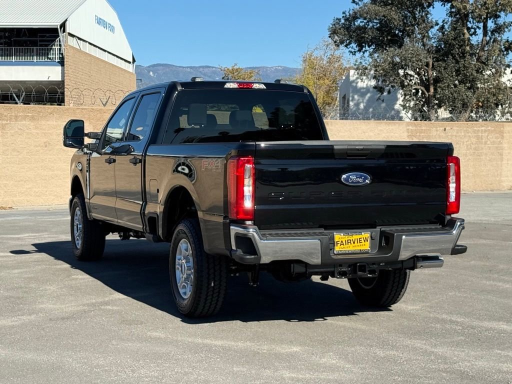New 2026 Ford F250 XLT w/ FX4 Off-Road Package image 4