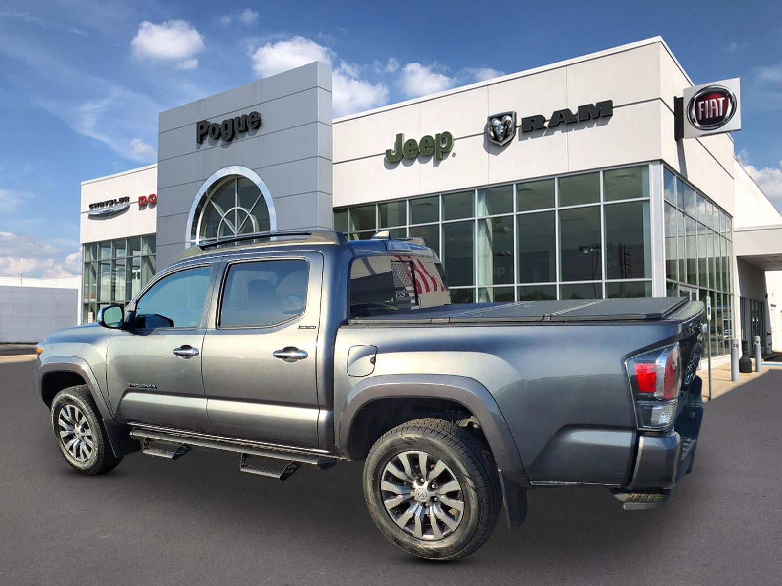Used 2021 Toyota Tacoma Limited w/ Blackout Package (TMS) image 3