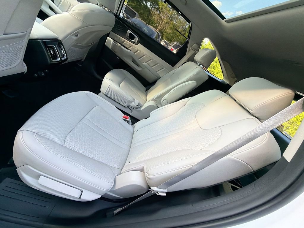 Used 2023 Kia Sorento SX Prestige w/ Panoramic Sunroof Package AWD/4WD image 25
