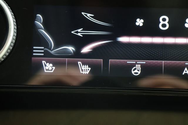 Used 2022 Genesis GV80 2.5T w/ Prestige Package 04 image 16