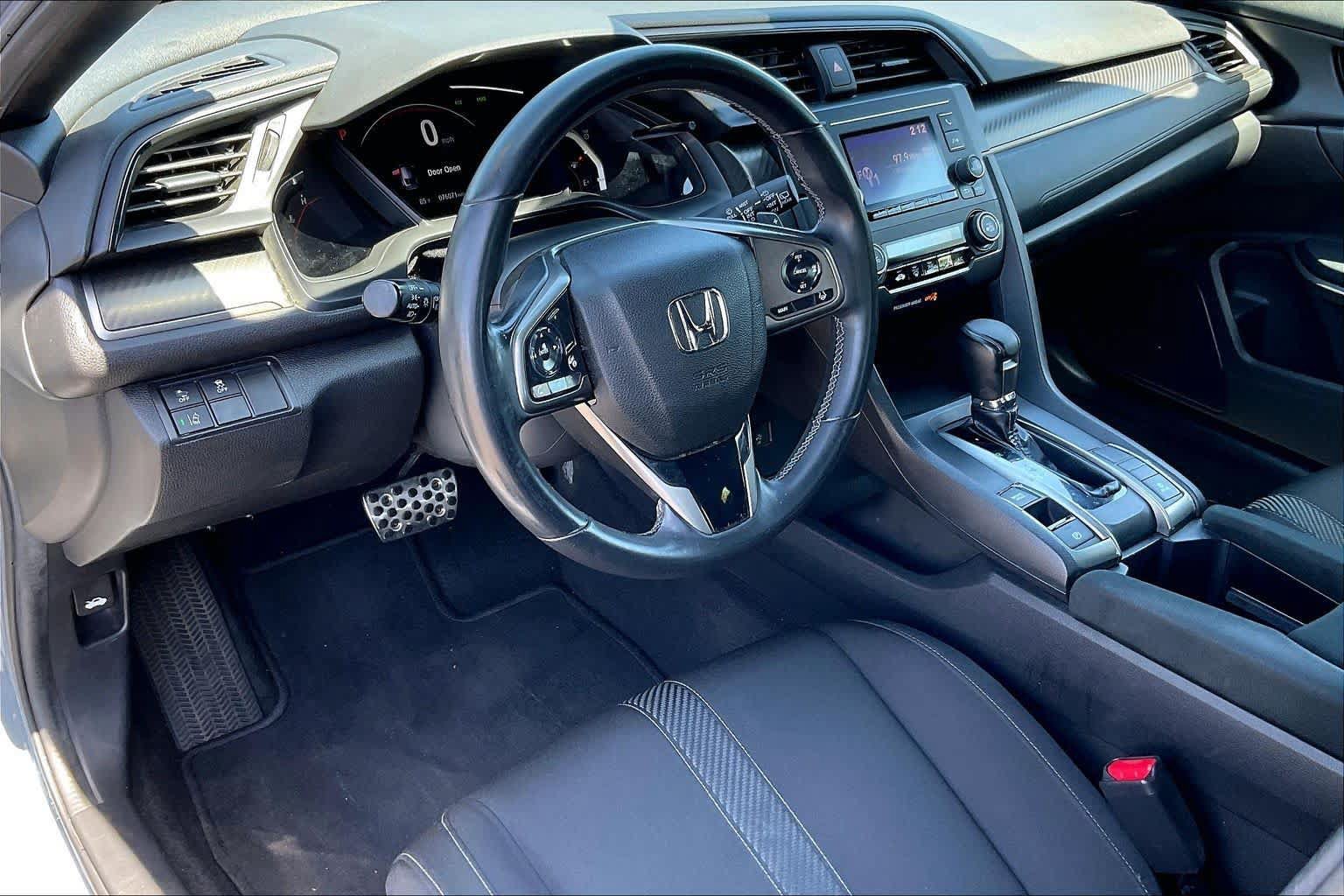Used 2019 Honda Civic Sport image 17