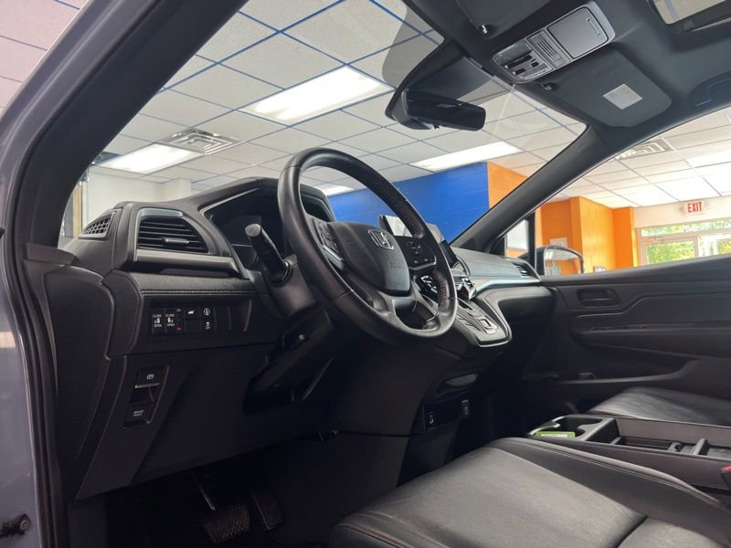 Used 2023 Honda Odyssey Sport image 15