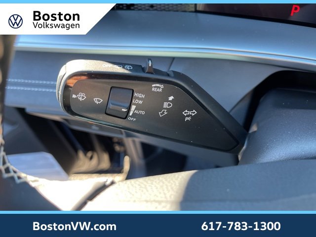 New 2026 Volkswagen Tiguan SE image 19