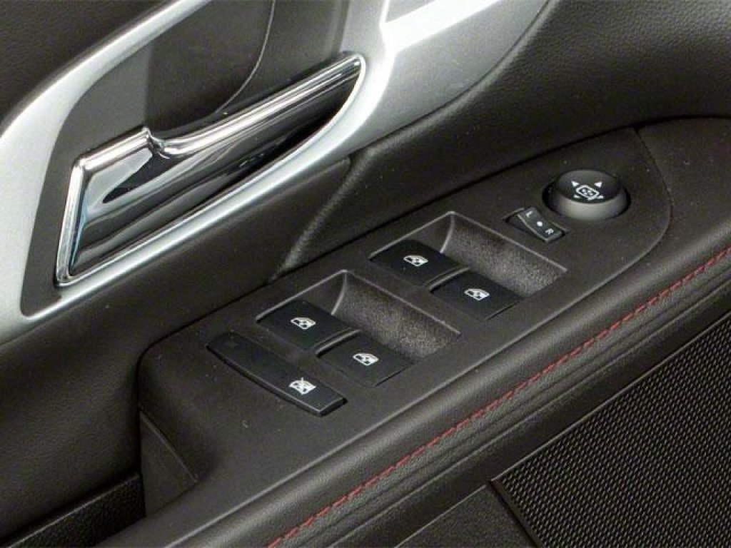 Used 2010 GMC Terrain SLE FWD image 14