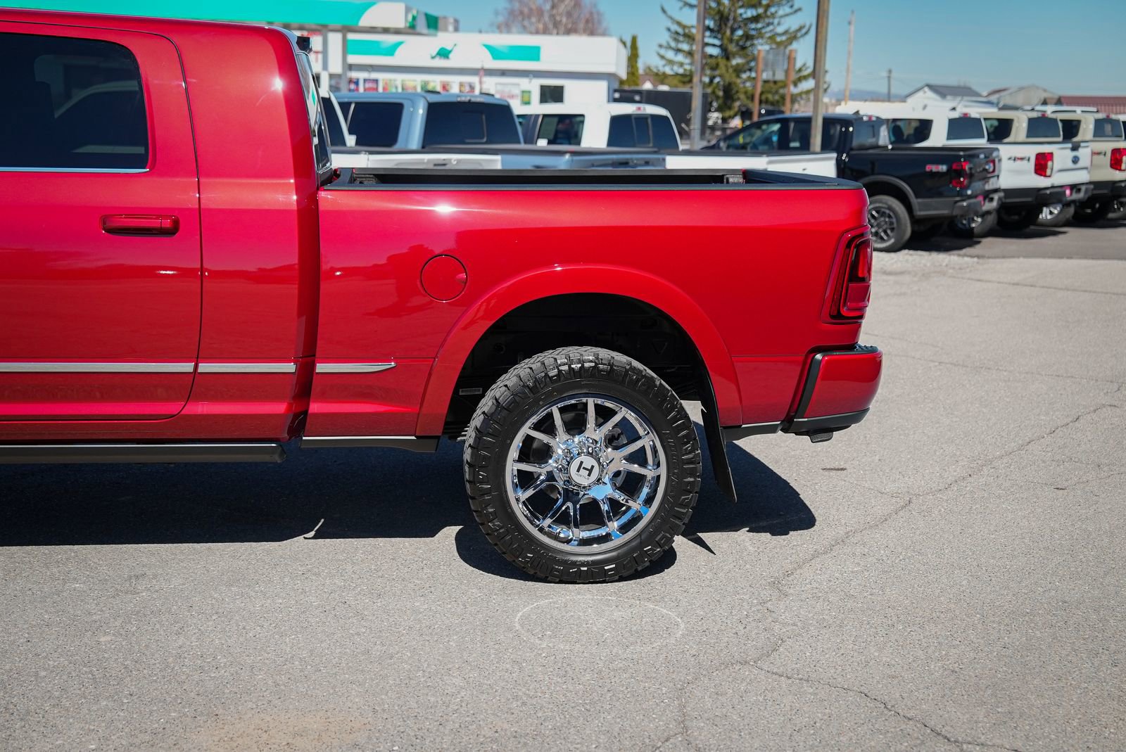 Used 2026 RAM 3500 Limited image 10