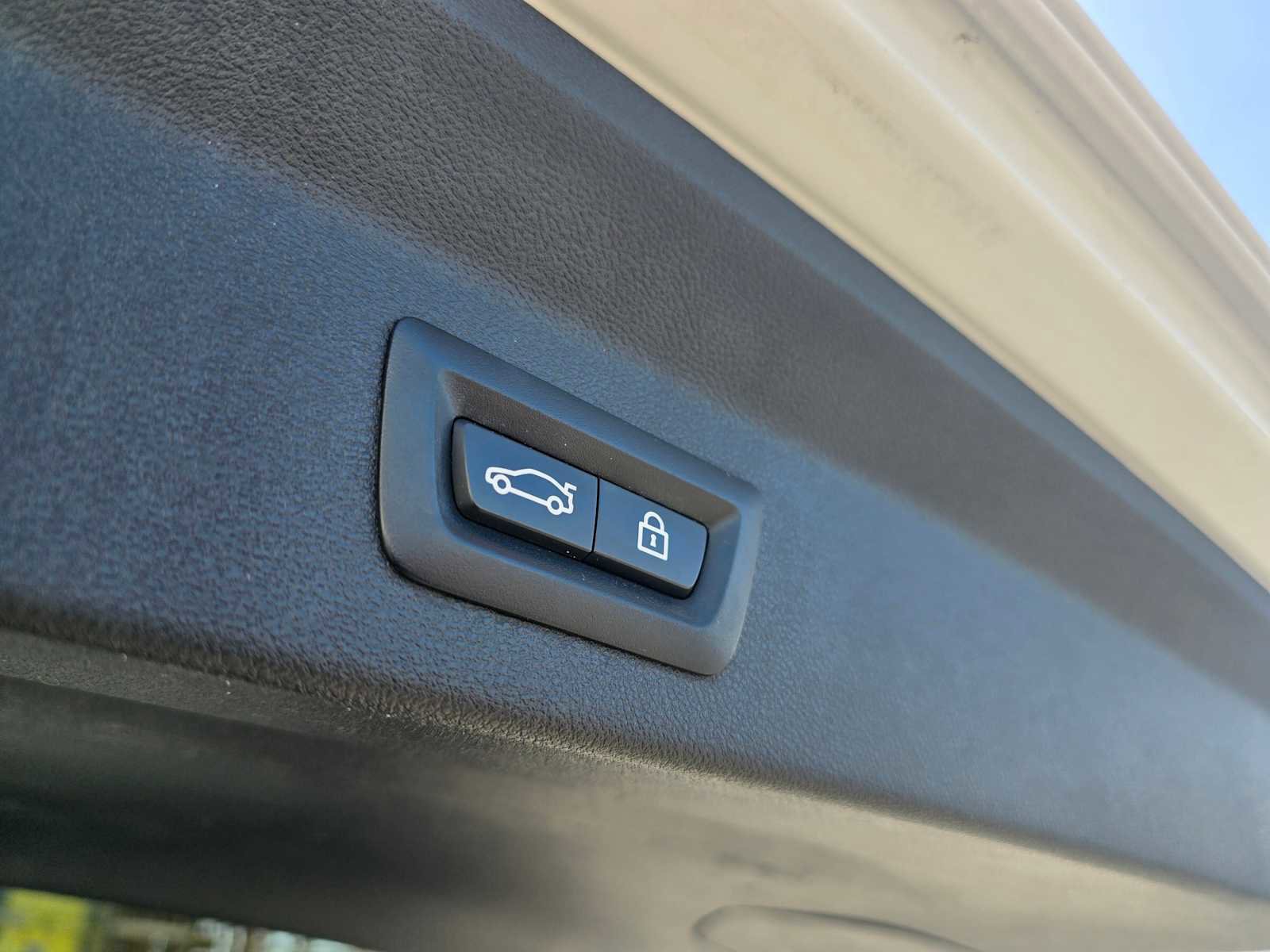 Used 2019 BMW X3 xDrive30i w/ Convenience Package image 18