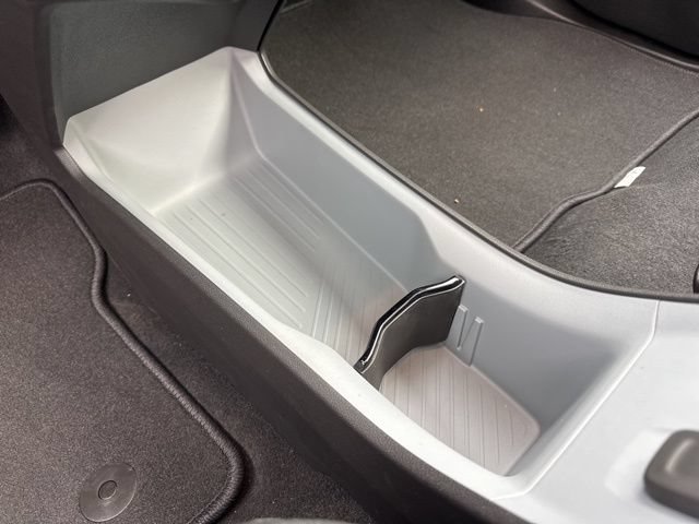 New 2027 Chevrolet Bolt RS w/ Technology Package FWD image 24