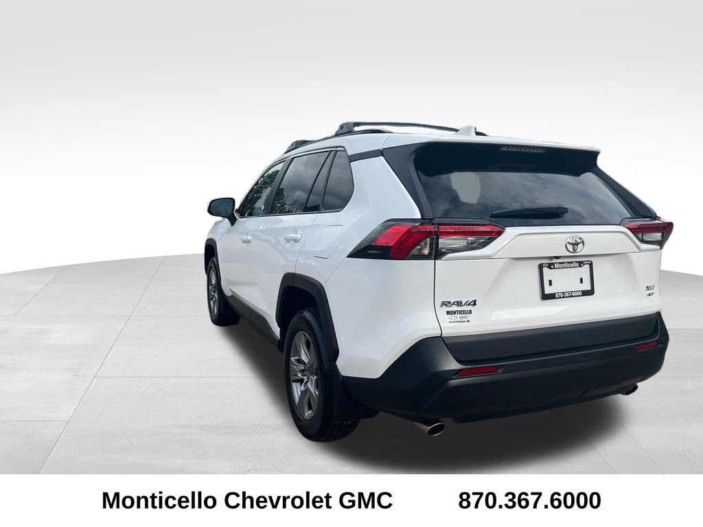 Used 2024 Toyota RAV4 XLE image 5