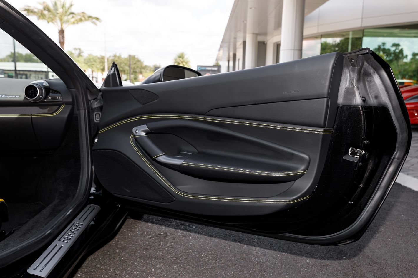 Used 2022 Ferrari F8 Tributo RWD image 62
