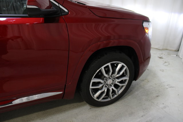 Used 2024 GMC Terrain Denali w/ Denali Premium Package AWD/4WD image 39