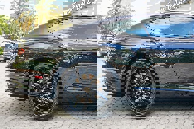 Used 2020 Bentley Continental GT V8 image 31