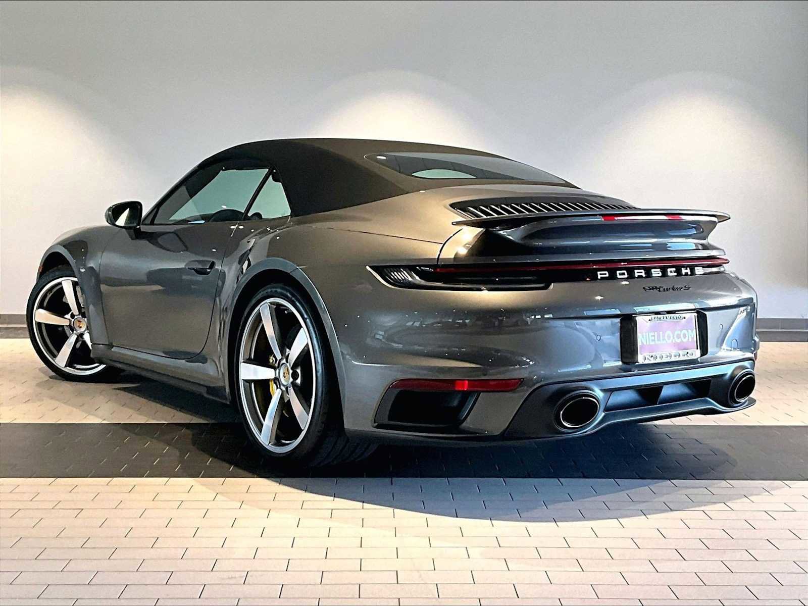 Used 2022 Porsche 911 Turbo S AWD/4WD image 3