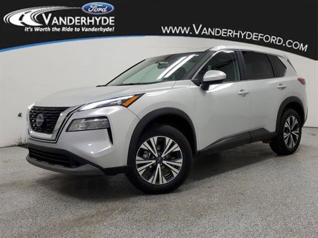 Used 2023 Nissan Rogue SV