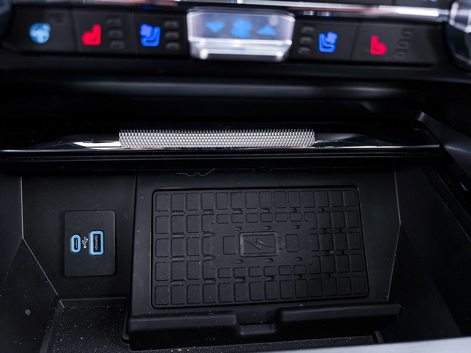 Used 2024 Ford F150 Raptor image 38