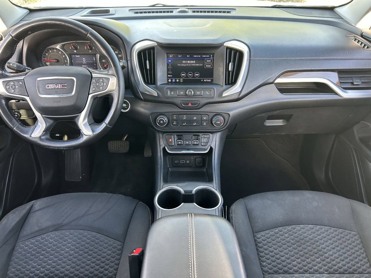 Used 2020 GMC Terrain SLE image 15
