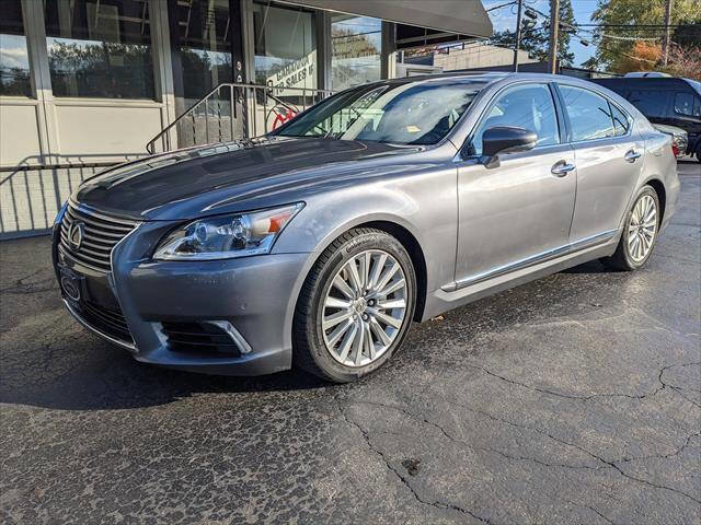 Used 2017 Lexus LS 460 AWD w/ Comfort Package image 1