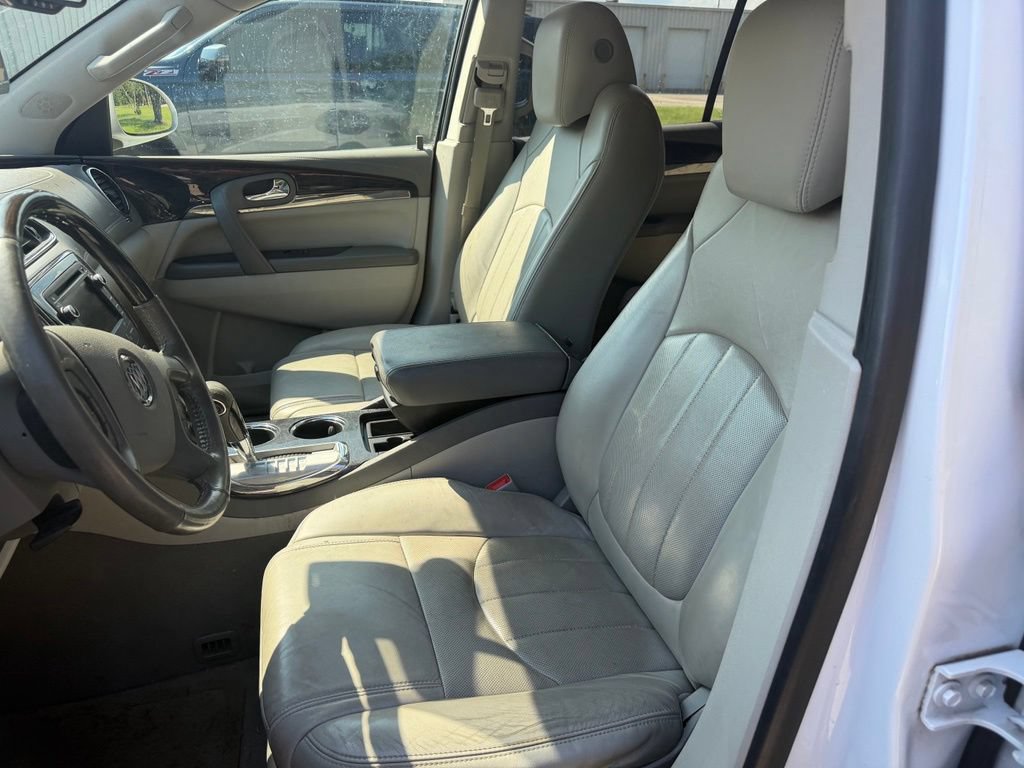 Used 2016 Buick Enclave Leather FWD image 10