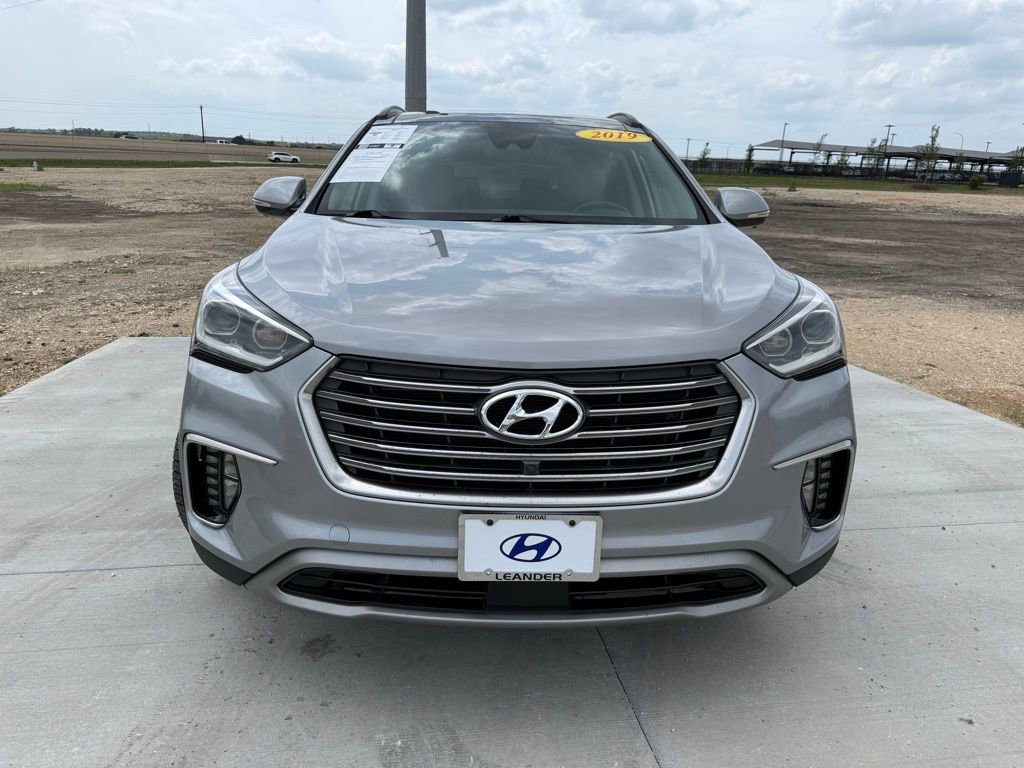 Used 2019 Hyundai Santa Fe XL image 2