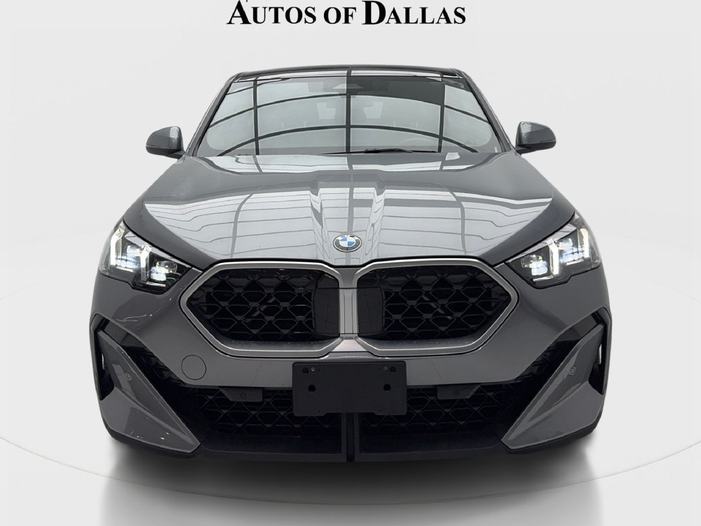 Used 2025 BMW X2 xDrive28i AWD/4WD image 4