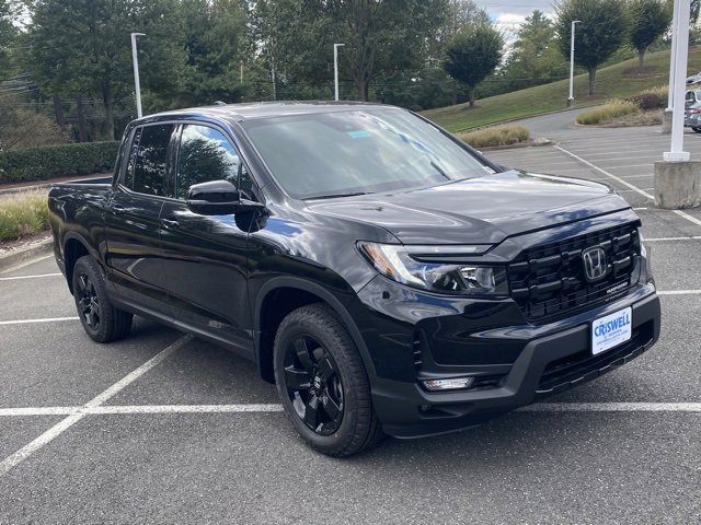 New 2026 Honda Ridgeline Black Edition image 2