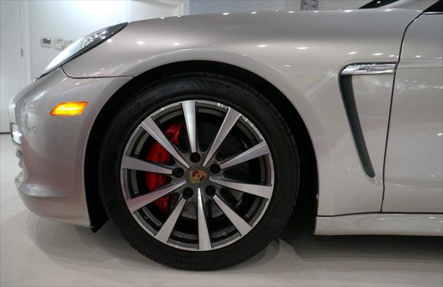 Used 2011 Porsche Panamera 4 AWD/4WD image 9