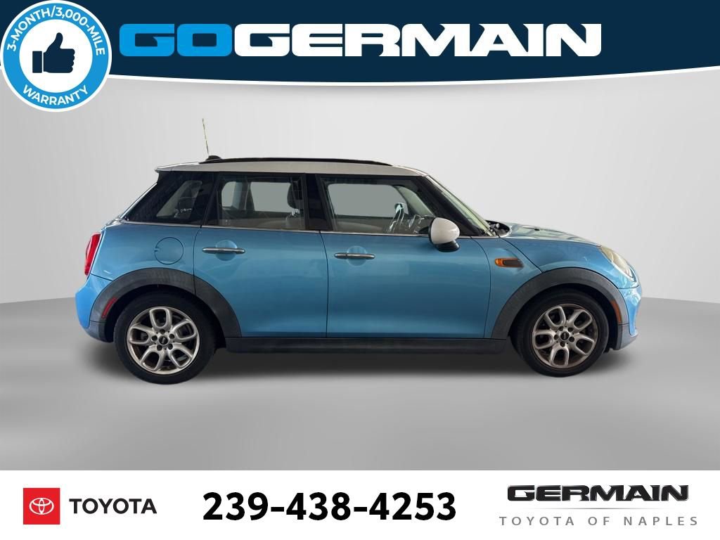 Used 2016 MINI Cooper 4-Door Hardtop image 10