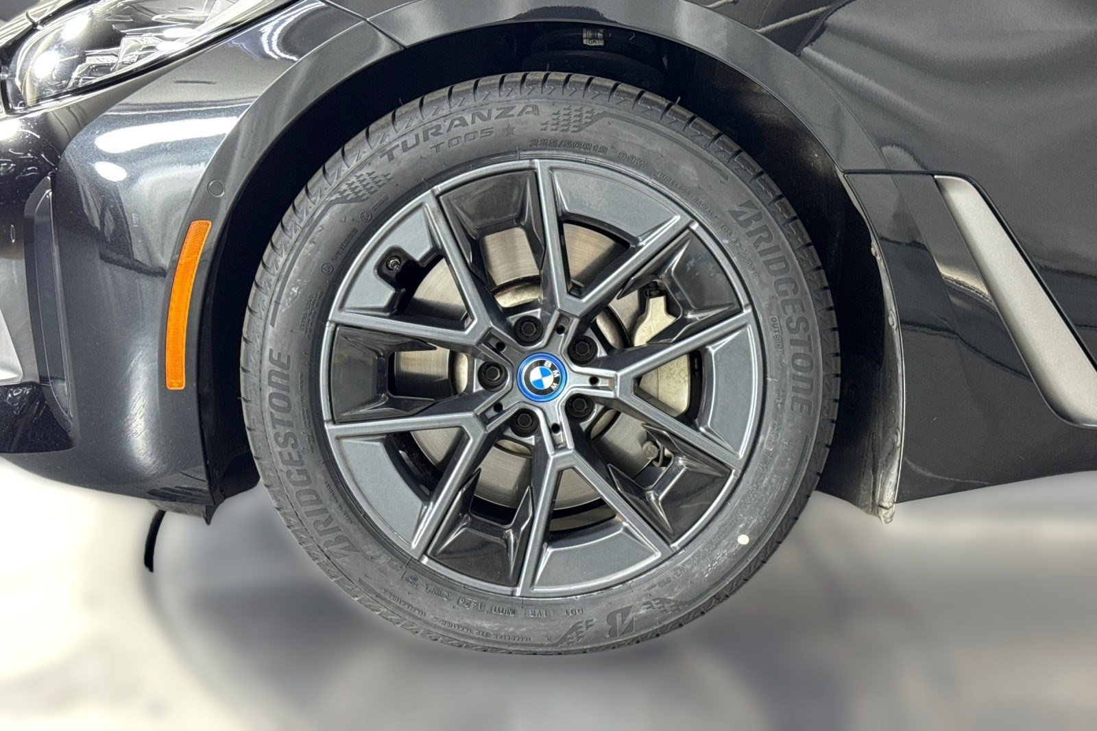 Certified 2023 BMW i4 eDrive40 w/ Premium Package RWD image 13