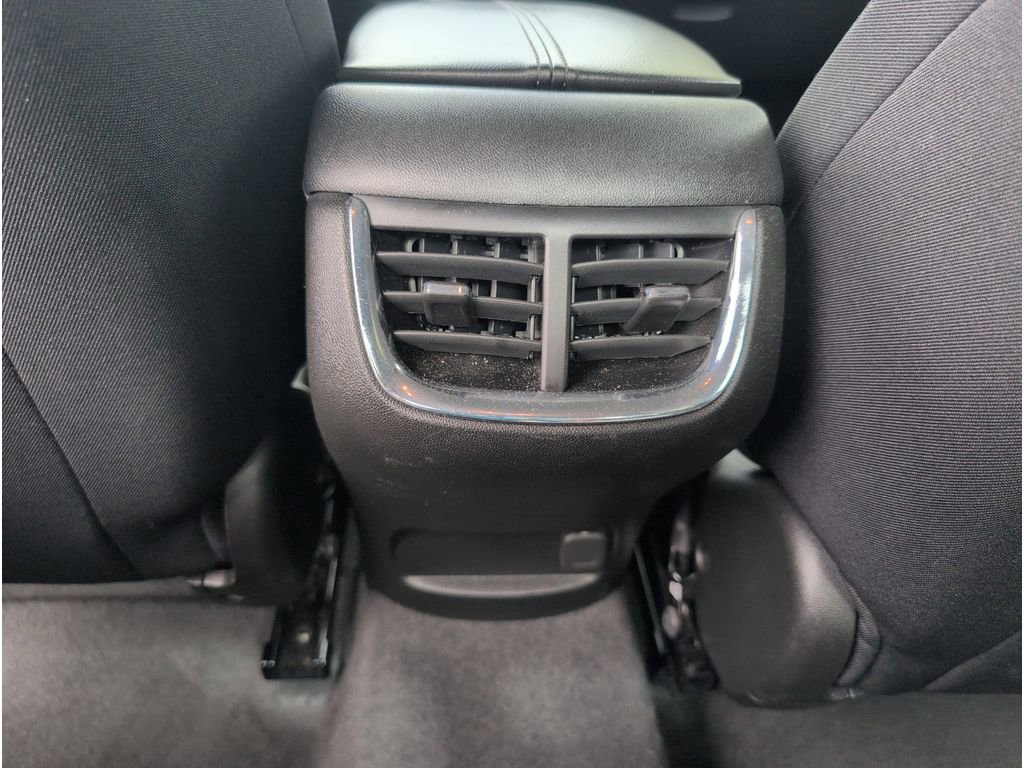 Used 2024 Chevrolet Malibu LT image 33