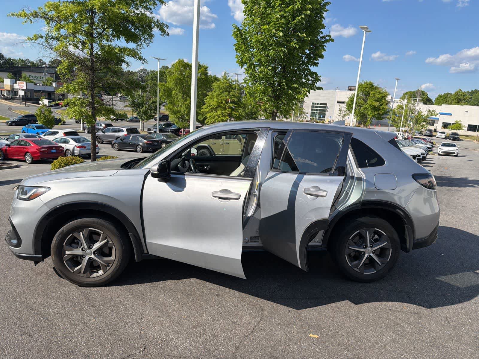 Used 2023 Honda HR-V EX-L image 17