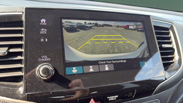 Used 2022 Honda Pilot Sport image 12