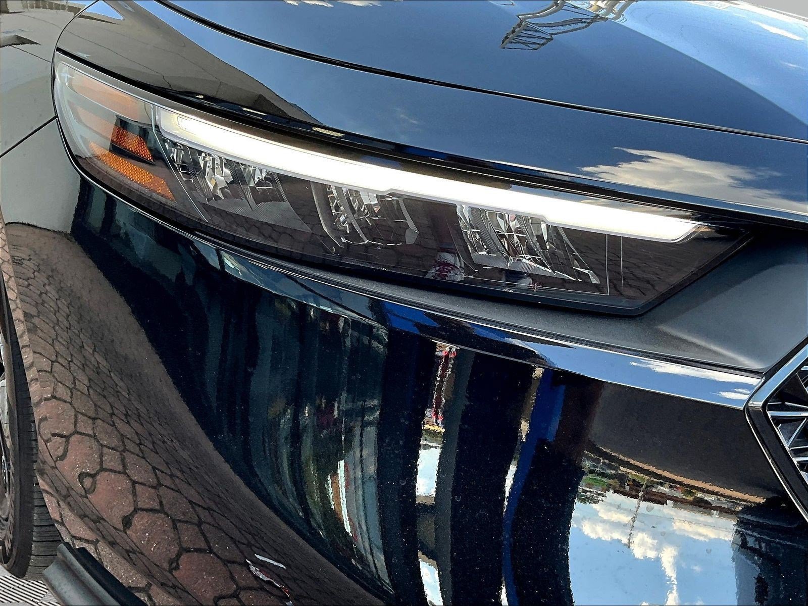 Used 2025 Honda Accord SE image 30