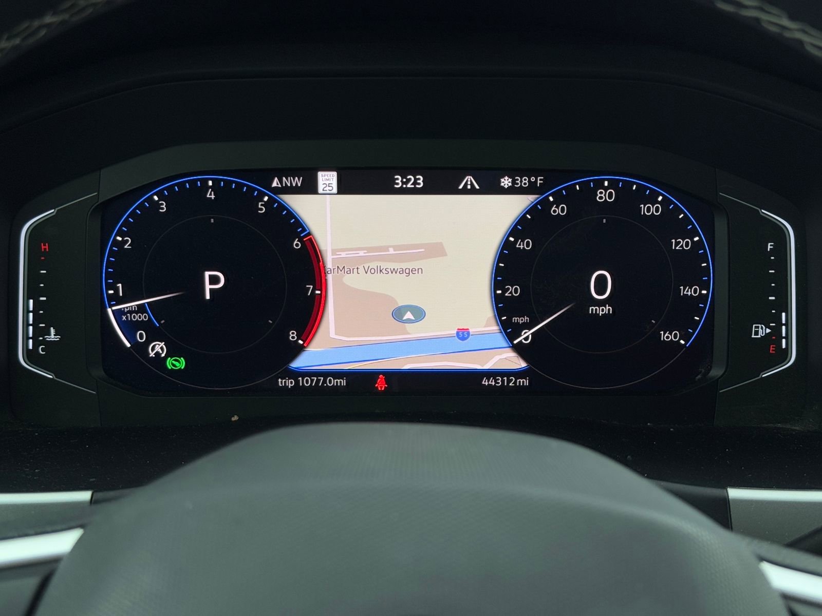 Used 2021 Volkswagen Atlas SEL Premium w/ MDO Package (Bench Seat) image 11