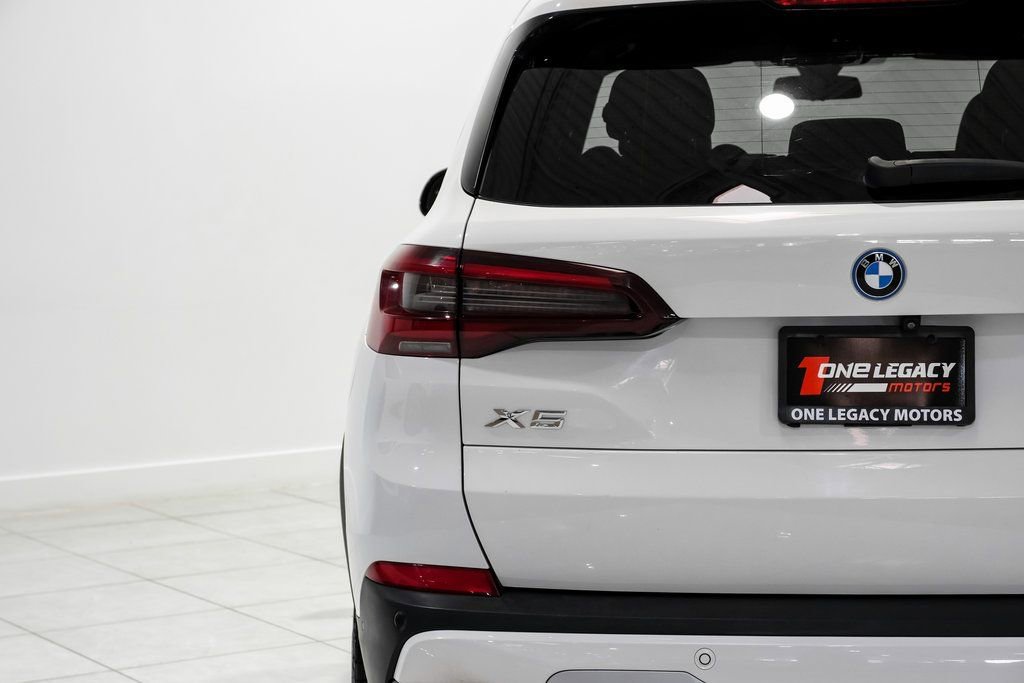 Used 2023 BMW X5 xDrive45e image 43