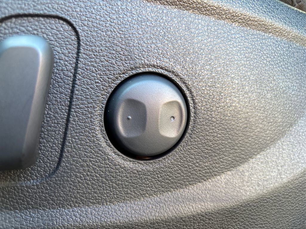 New 2025 Kia Telluride S image 15