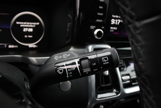 Used 2023 Kia Sorento SX image 15